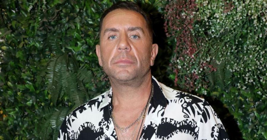 Ο Γιώργος Μαζωνάκης εισήχθη σε δημόσια ψuxιατpικn κλινική