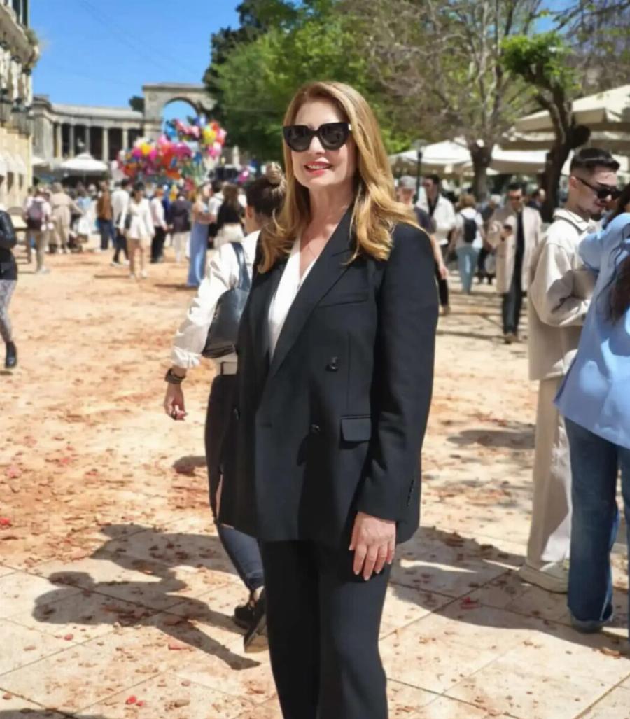 Άντζελα Γκερέκου: Στην Κέρκυρα για τις διακοπές του Πάσχα – Η φωτογραφία με τη μητέρα της και την κόρη της