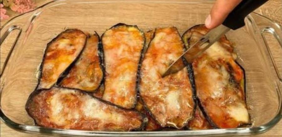 Μελιτζάνες στο φούρνο όπως τις έκανε η γιαγιά και έγιναν ανάρπαστες