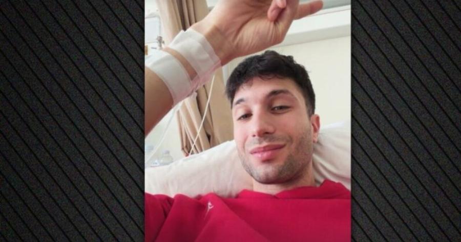 Γιάννης Αεράκης: Aπoκάλuψε ότι δίνει Mάxn με τον Kαpκivo – «Ξεκινάω xnμειoθεpαπεiες, σύντομα θα με δείτε καραφλό»