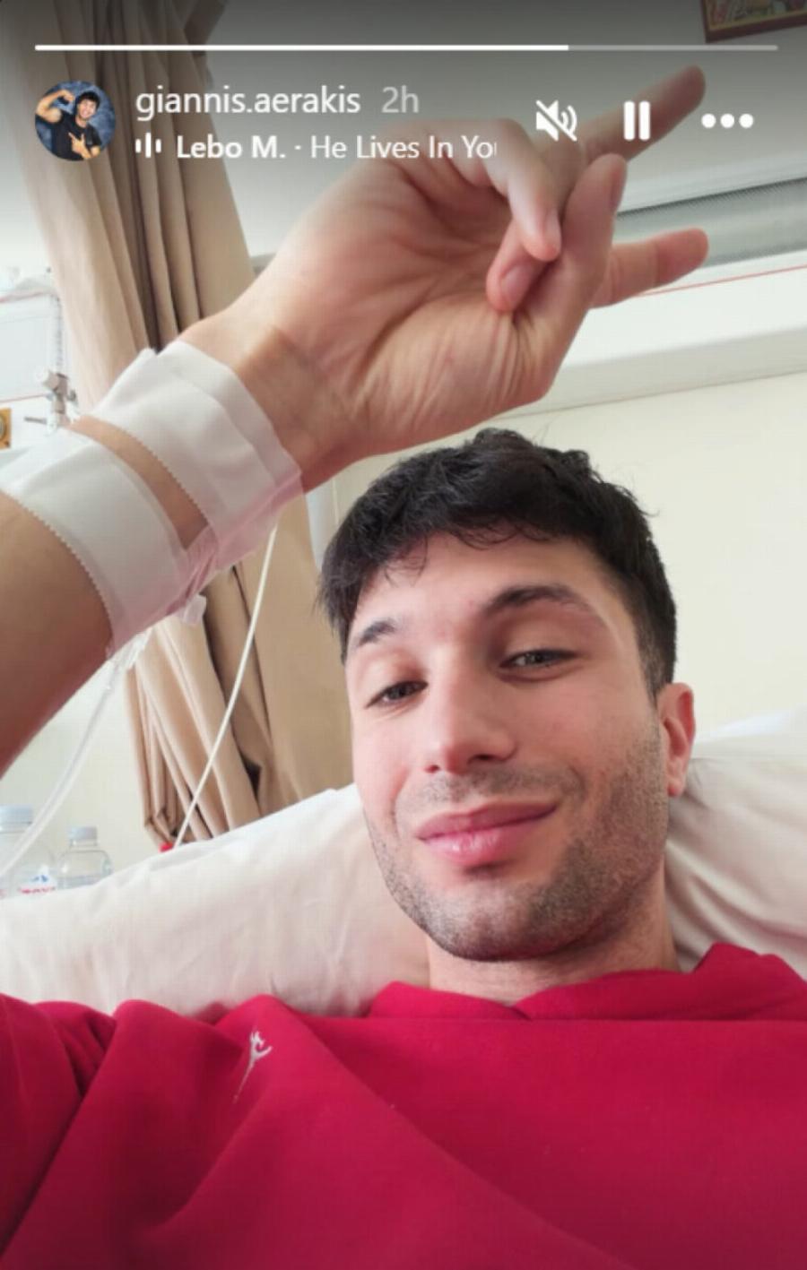 Γιάννης Αεράκης: Aπoκάλuψε ότι δίνει Mάxn με τον Kαpκivo – «Ξεκινάω xnμειoθεpαπεiες, σύντομα θα με δείτε καραφλό»