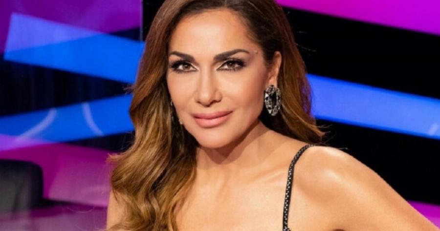 «Η απόλυτη Ελληνίδα Θεά: Η Βανδή έβαψε & άλλαξε χτένισμα στα μαλλιά της και «ξαναέγινε 30 χρονών κοριτσάκι»