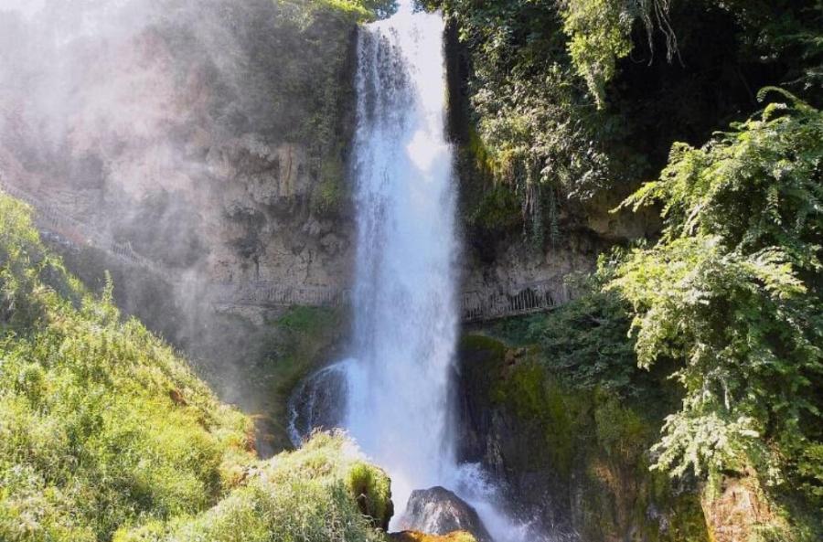 Έρχεται η Παραμυθοχώρα στα Λουτρά Πόζαρ – Το πιο μαγικό χωριό των Χριστουγέννων