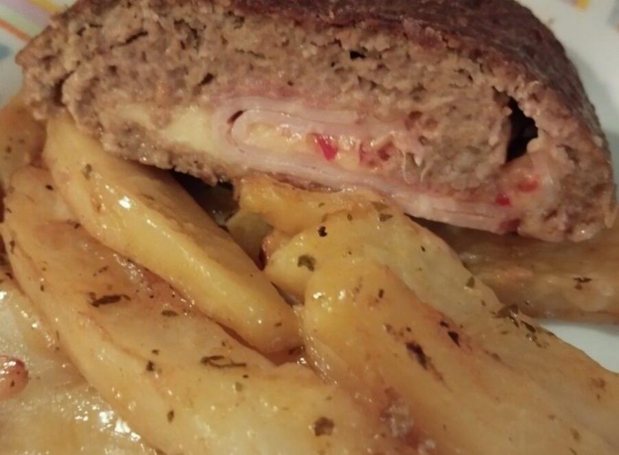 Έτσι κάνω το ρολό κιμά και δεν μένει φέτα