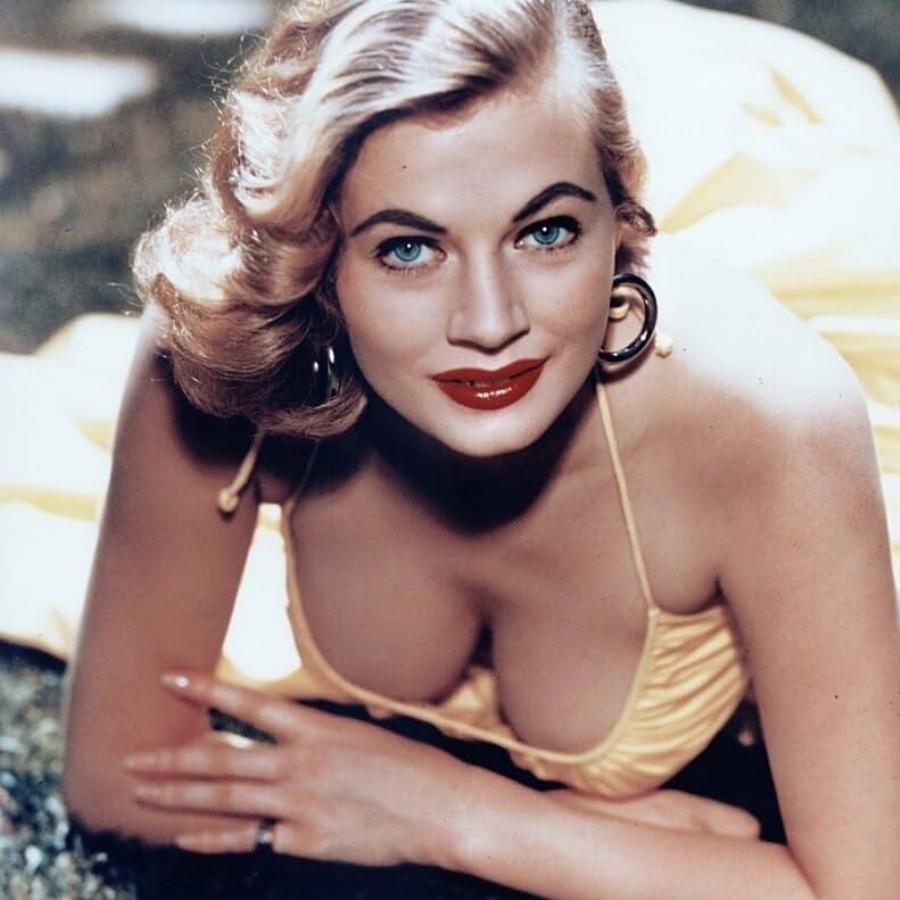 Δύσκολο να πιστέψει κανείς ότι αυτή η ηθοποιός κάποτε μαγνήτιζε ολόκληρο τον κόσμο με την εμφάνιση και τη γοητεία της