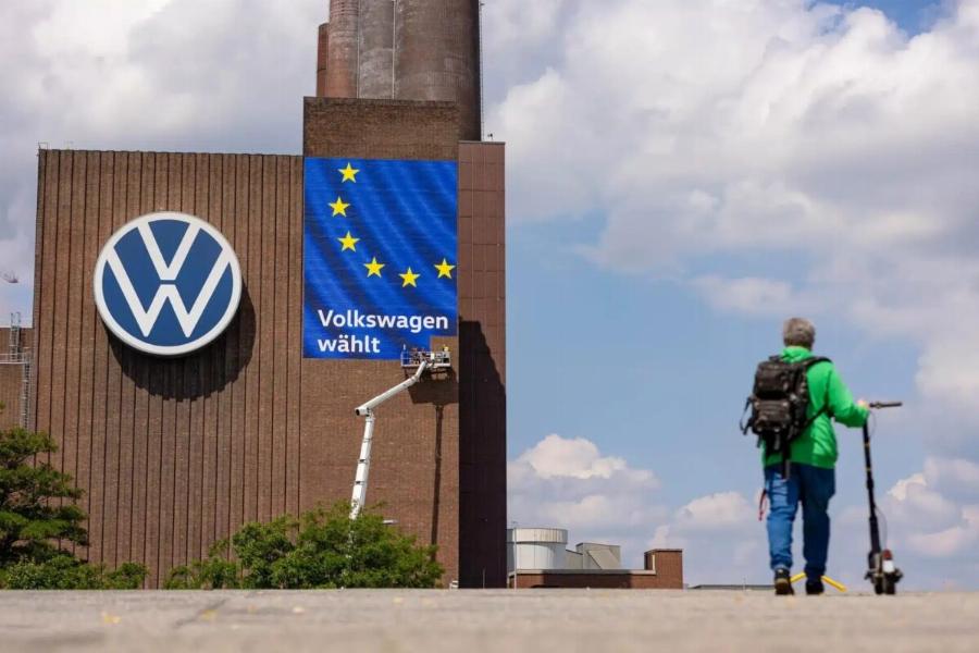 Κλείνουν τρία εργοστάσια πασίγνωστης Αυτοκινητοβιομηχανίας στη Γερμανία – Χιλιάδες απολύσεις