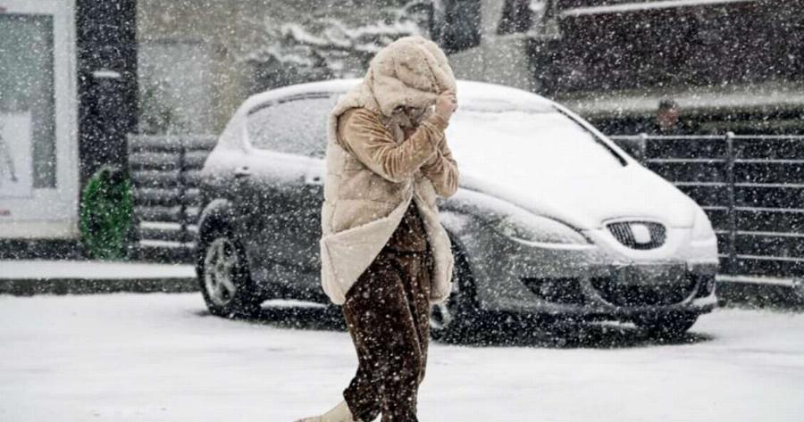 Αλλάζει ραγδαία ο Καιρός: Το Vortex έσπασε – Έρχεται στην Ελλάδα αυτό που “έτρεμαν” οι μετεωρολόγο