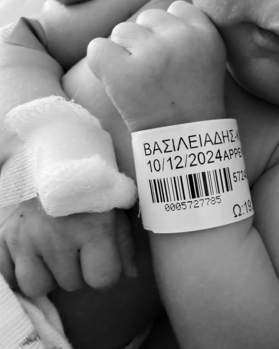 Εριέττα Κούρκουλου: Οι πρώτες φωτογραφίες και το συγκλονιστικό μήνυμα για τη γέννηση του δεύτερου γιου της
