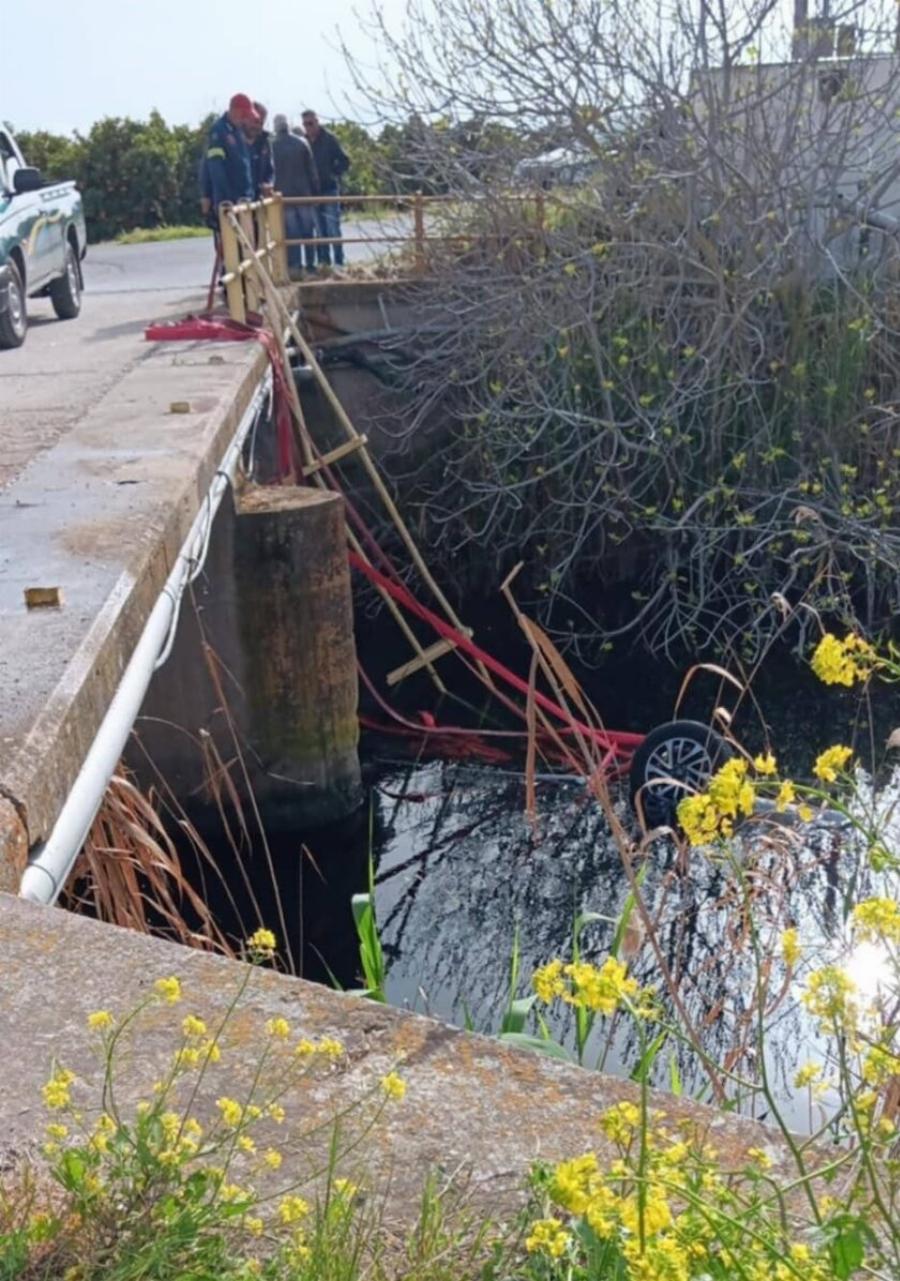 Τραγωδία στη χώρα μας: ΙΧ με τριμελή οικογένεια έπεσε σε ποτάμι – Νεκρή η 15χρονη κόρη