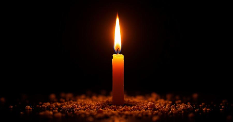 Θρήνoς Tώρα: Πέθανε πασίγνωστος Έλληνας δημοσιογράφος