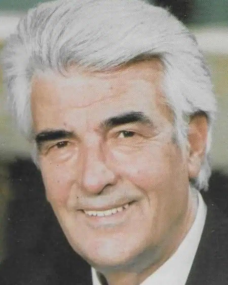 Γιάννης Ευαγγελίδης: «H καρδιά μου κρέμεται πια σε μια κλωστή & δεν θα αντέξει…» – Η εικόνα του στα 89