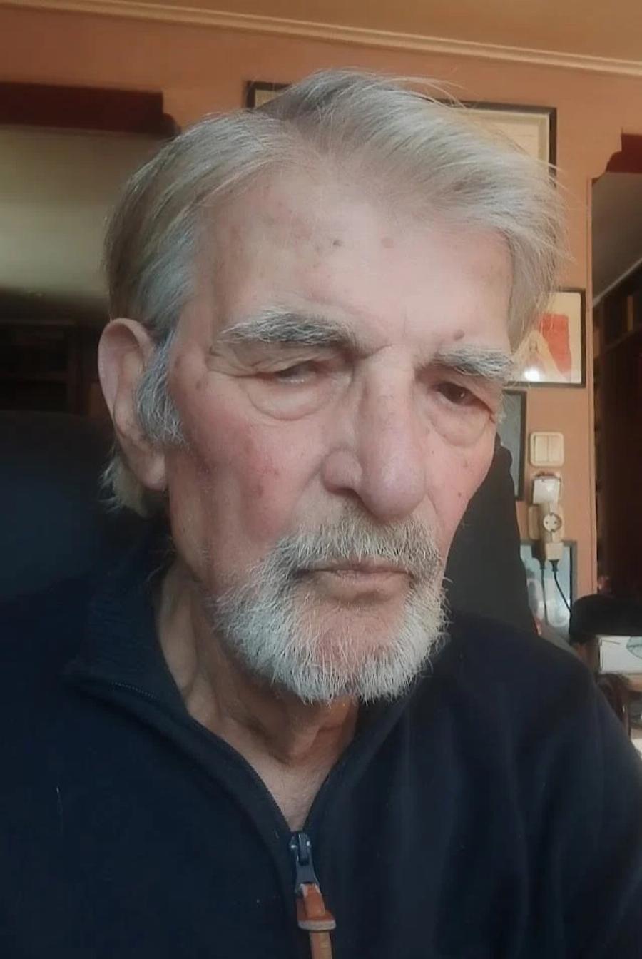 Γιάννης Ευαγγελίδης: «H καρδιά μου κρέμεται πια σε μια κλωστή & δεν θα αντέξει…» – Η εικόνα του στα 89