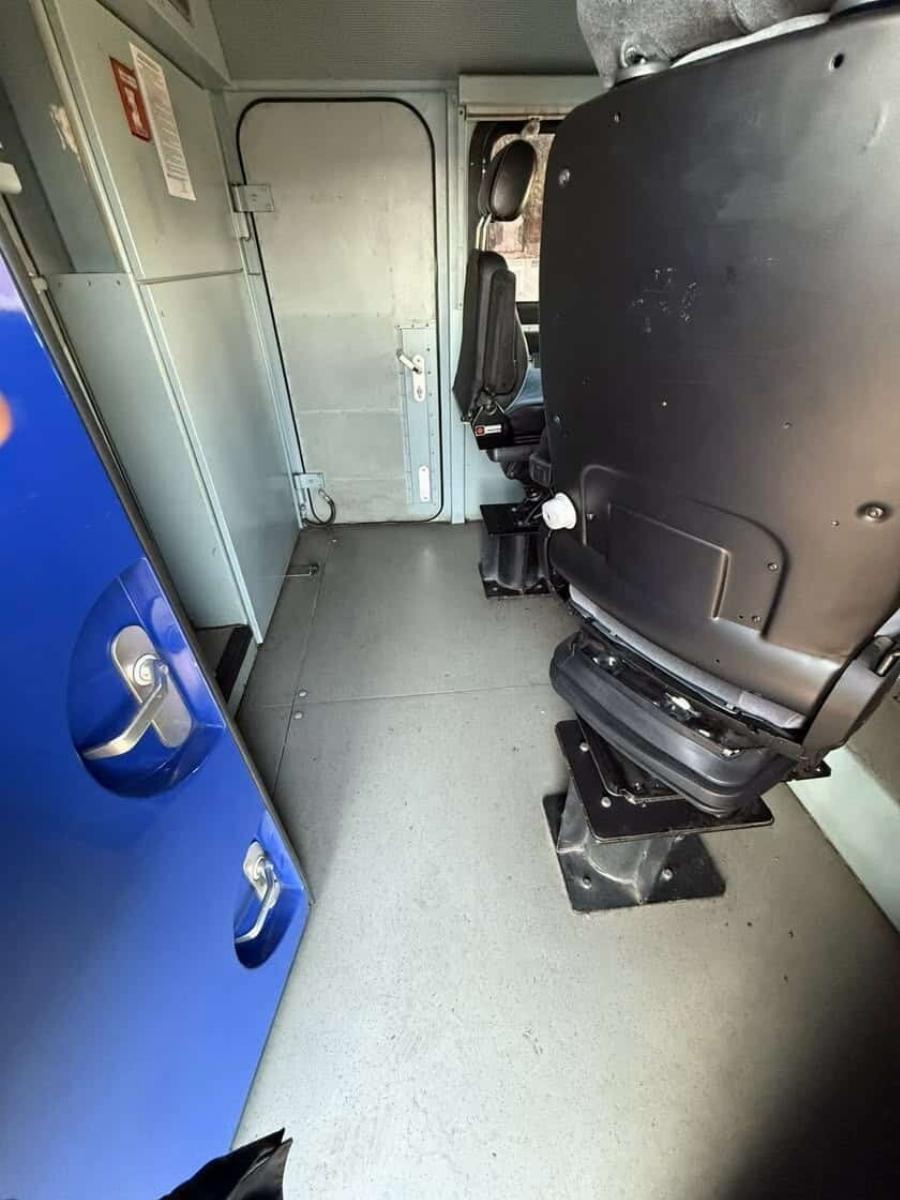 Η φωτογραφία που ανέβασε ο πρόεδρος εργαζομένων της Hellenic Train: «Αδύνατον να χωρέσουν 125 μπιτόνια στον θάλαμο»