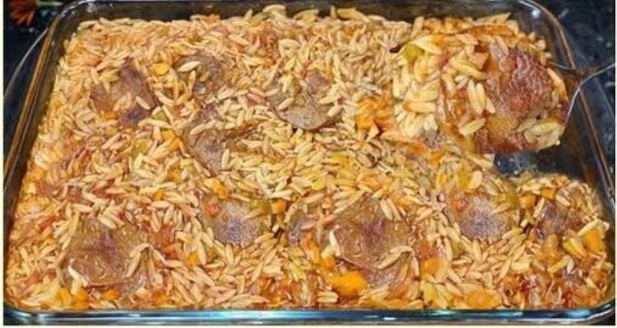 Γιουβέτσι στον φούρνο: Το μυστικό για σπυρωτό κριθαράκι και μοσχάρι που λιώνει