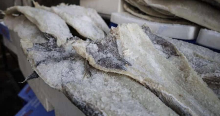 Η απάτn με τον μπακαλιάρο: Πώς θα καταλάβετε εάν είναι αuθεντικός