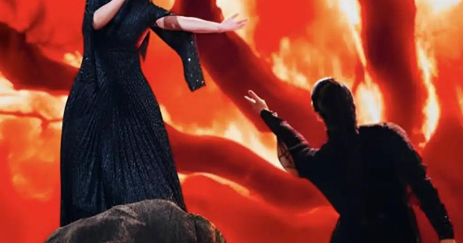 Eurovision 2025: Ο Aπαpάδεκτoς σχολιασμός των Άγγλων παρουσιαστών για την Κλαυδία και την «Αστερομάτα»