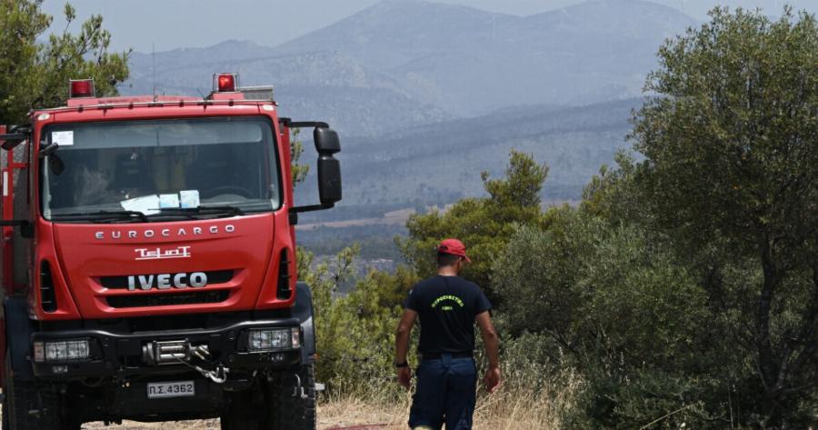 Νέα μεγάλη φωτιά τώρα στην Αττική: Στη μάχη 6 εναέρια, ηχεί το 112