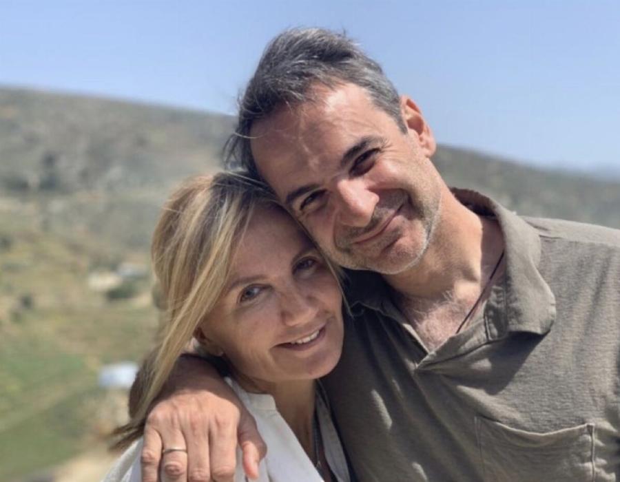 Κυριάκος Μητσοτάκης: Γενέθλια έχει σήμερα ο πρωθυπουργός – Σπάνιες φωτογραφίες από το άλμπουμ της ζωής του