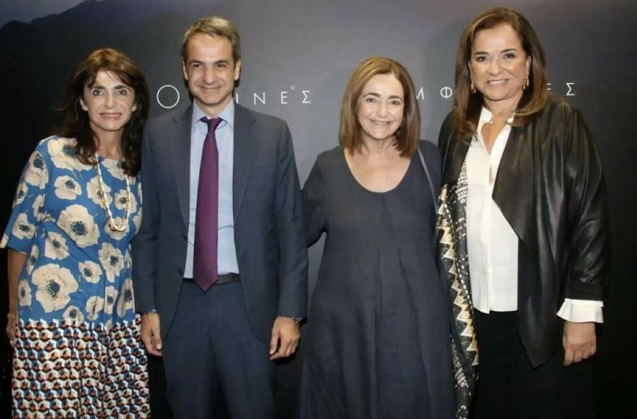 Κυριάκος Μητσοτάκης: Γενέθλια έχει σήμερα ο πρωθυπουργός – Σπάνιες φωτογραφίες από το άλμπουμ της ζωής του