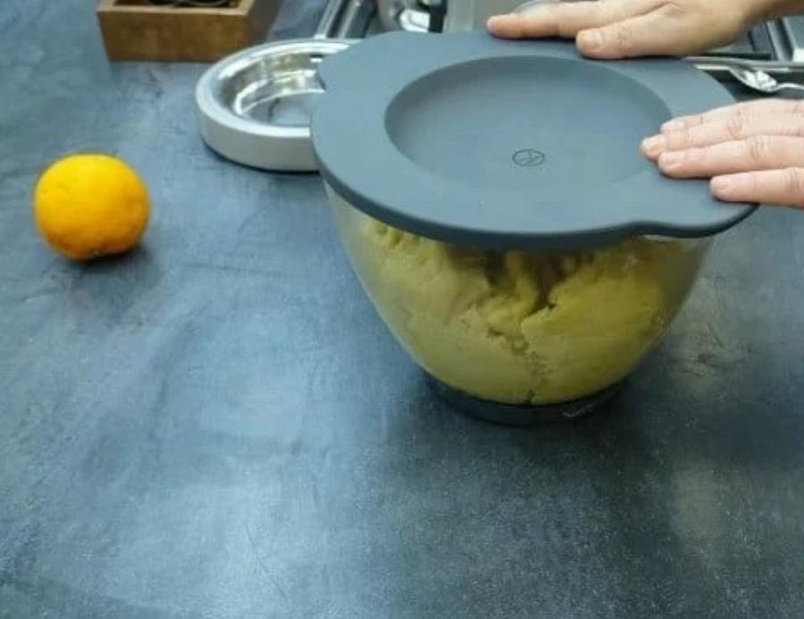 Xαμoς με τα πασχαλινά κουλουράκια της Αργυρώς: Έδωσε για 1η φορά τη συνταγή κι όλες τα φτιάχνουν σαν… Tpελές