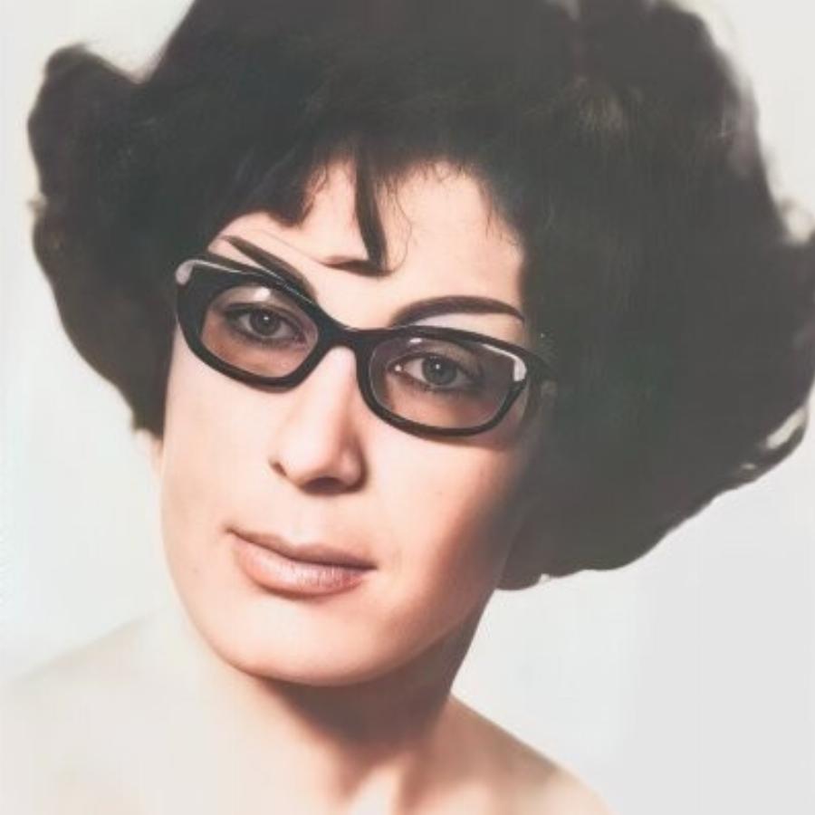 Έφυγε… ξεχασμένη από όλους: Η πασίγνωστη Ελληνίδα τραγουδίστρια πέθανε πάμφτωχη στα 49 της και την κήδεψαν με έρανο