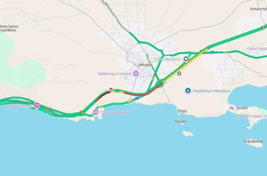 Τροχαίο με καραμπόλα 10 οχημάτων στην εθνική οδό στο ύψος των Μεγάρων