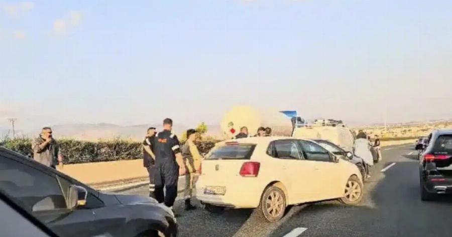 Τροχαίο με καραμπόλα 10 οχημάτων στην εθνική οδό στο ύψος των Μεγάρων