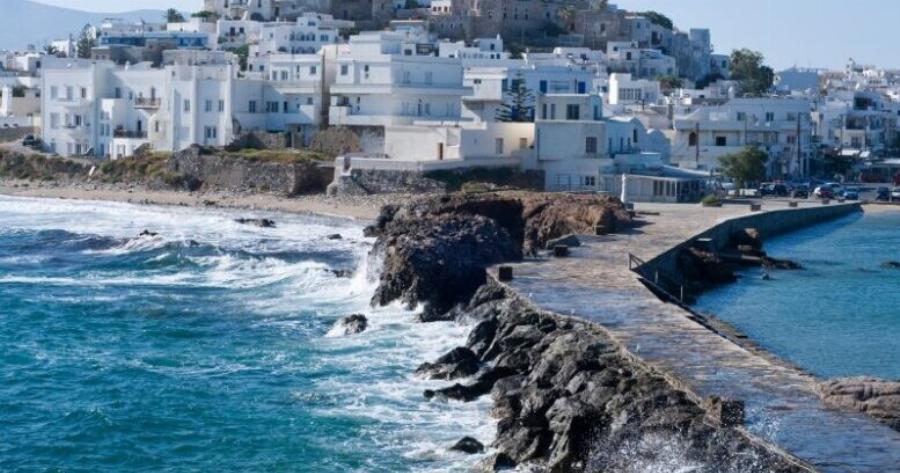 «Επιλογή μας ήταν να μην βουλώσουμε το στόμα μας» – Η αλήθεια για το επεισόδιο στην ταβέρνα της Νάξου