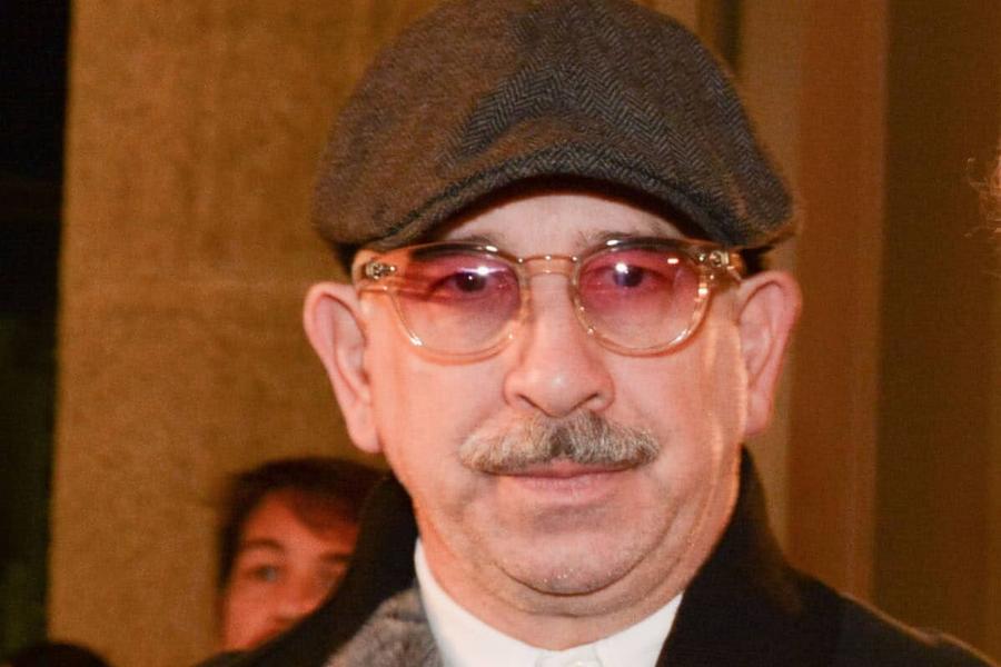 «Πρέπει να ζήσω» – Δεν θα πιστέψετε τι επάγγελμα ασκεί σήμερα ο Πέτρος Φιλιππίδης