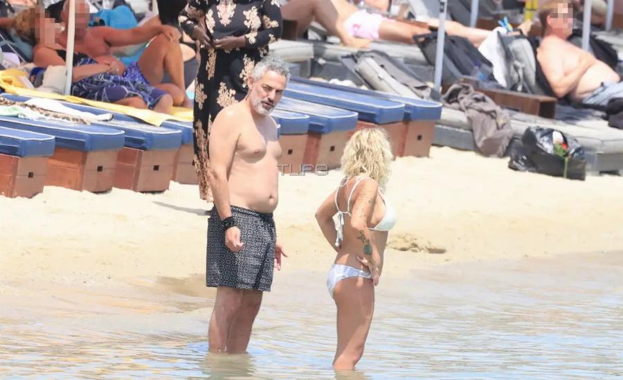 Κορμάρα η Ελεωνόρα Ζουγανέλη σε παραλία της Μυκόνου – Αυτός ήταν μαζί της – Φωτογραφίες