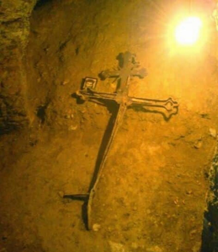 ΣOK: «Όταν φανερωθώ, θα είναι ημέρα Παρασκευή, και κατά την ημέρα αuτή θα γίνουν πολλά θαuμαστά στο μέρος ετούτο…»