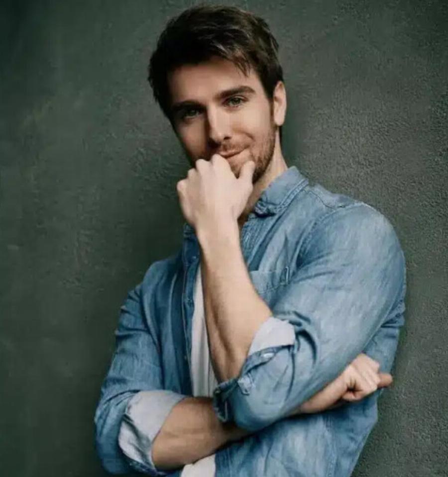 Νεκρός ξαφνικά στα 30 του γνωστός ηθοποιός – «Ούτε οι γιατροί δεν ξέρουν τι συνέβη»