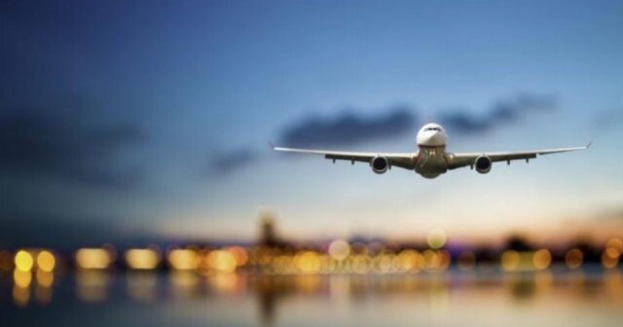 Μην μπεις ξανά σε αεροπλάνο με κοντομάνικο – Και ΑΥΤΟΣ είναι ο λόγος