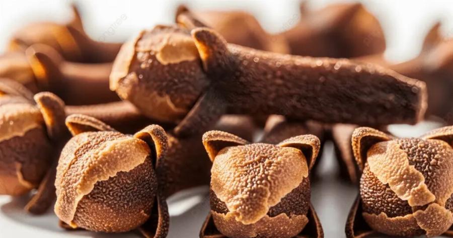 Νερό με Γαρίφαλο: Το φυσικό «ελιξίριο» που πρέπει να δοκιμάσεις