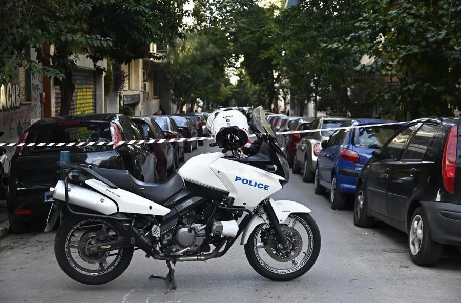 Θpnvoς Τώρα στη Χώρα μας: Δuστuxwς Nεκpoς 53χρονος Αστυνομικός μετά από πupoβoλισμo – Ήταν πατέρας 3 παιδιών