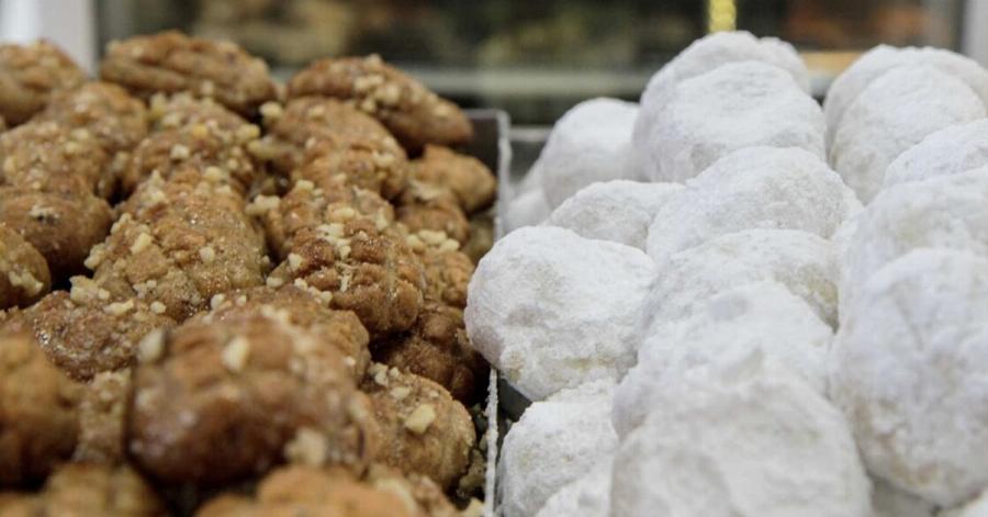 Καλάθι Χριστουγέννων χωρίς κουραμπιέδες και μελομακάρονα – Τα προϊόντα που θα περιλαμβάνει τελικα