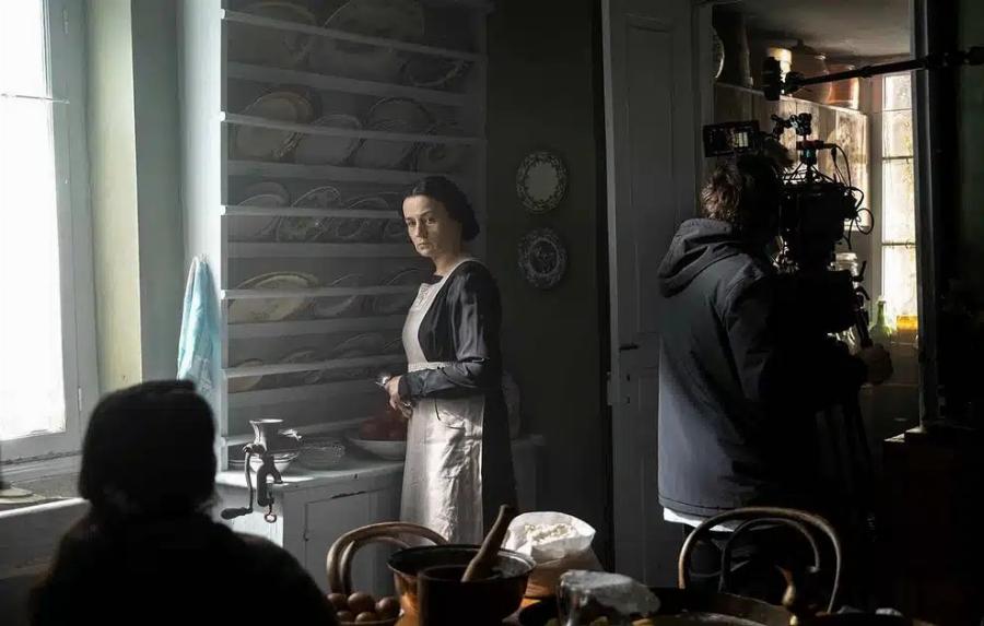 «Η Μεγάλη Χίμαιρα»: Η πιο φιλόδοξη ελληνική τηλεοπτική παραγωγή των τελευταίων ετών