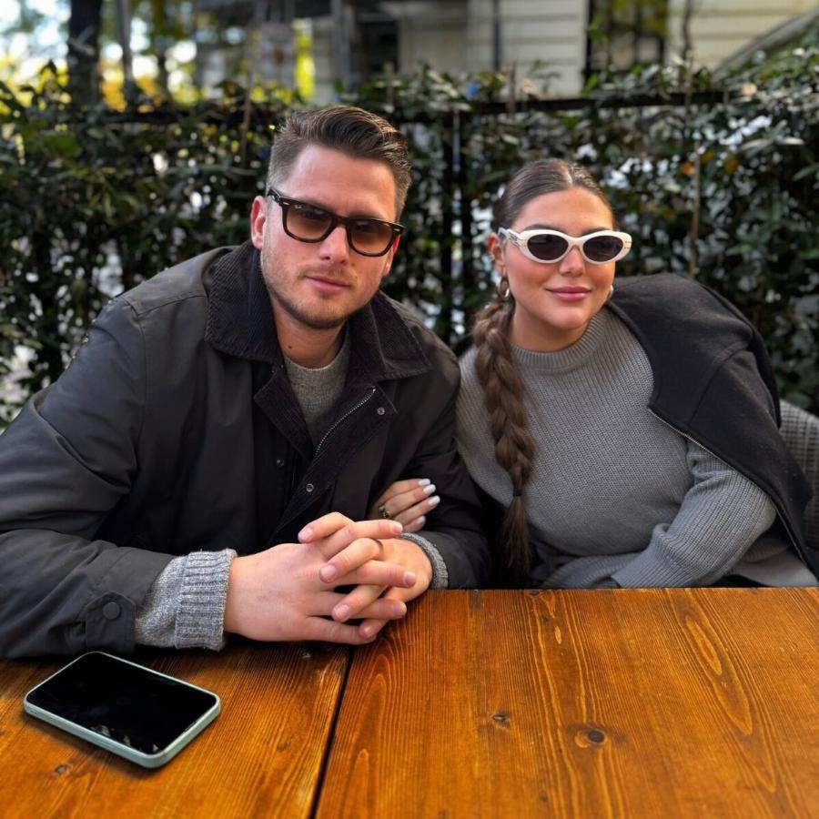 Δανάη Μπάρκα: Κρυφτό «τέλος» – Η επίσημη κοινή φωτογραφία με τον σύντροφό της, Φάνη