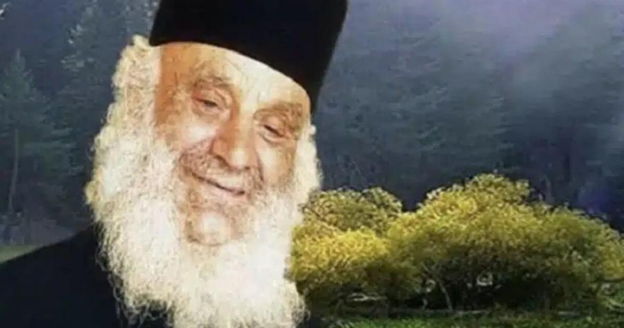 «Όταν ξεκινάς να πηγαίνεις κάπου, θα σταυρώνεις το τιμόνι 3 φορές και θα λες…. »