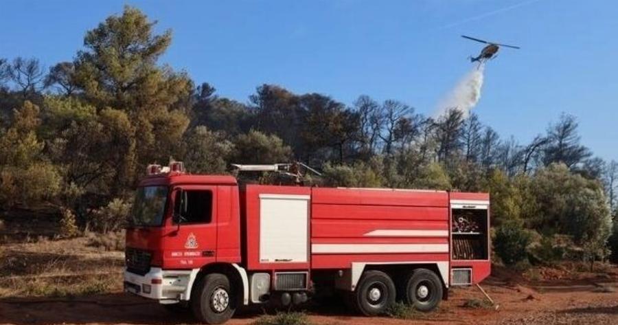 Τεράστια φωτιά κατακαίει τη χώρα μας: 8 αεροσκάφη και 3 ελικόπτερα στην τιτάνια μάχη