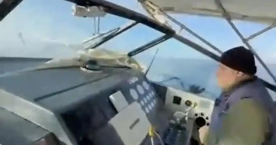 Καπετάνιος αψήφησε τους ανέμους για να μεταφέρει βρέφος από τη Σκιάθο στον Βόλο και να νοσηλευτεί