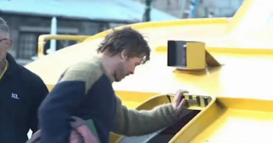 Μπραντ Πιτ: Επεισόδια στα γυρίσματα της ταινίας του στην Ύδρα