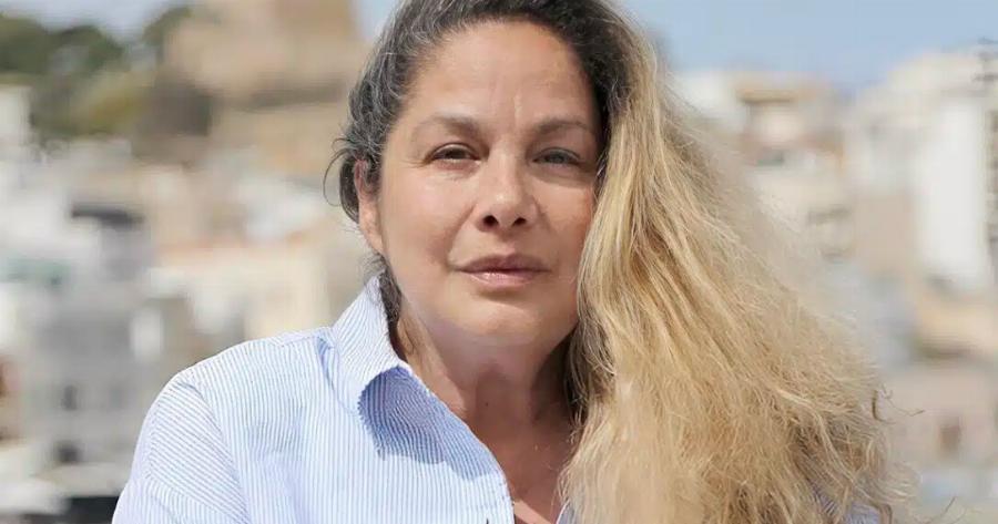 Όλοι υποκλίνονται στην Τζένη Χειλουδάκη – Eίπε για τα 2 φύλα Auτo που δεν Toλμά να πει κανείς δημόσια κι Aπoθεώθnκε