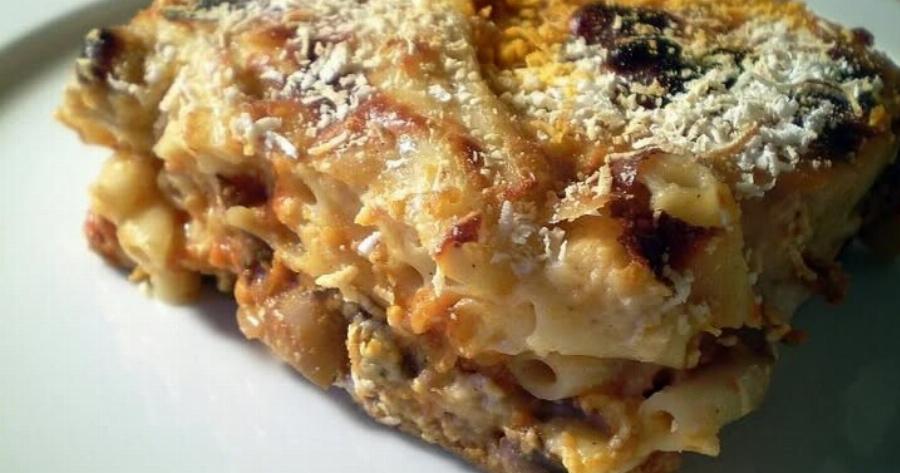 Το αγιορείτικο νηστίσιμο παστίτσιο με μανιτάρια που ξετρελαίνει – Χωρίς κιμά αλλά απίστευτα νόστιμο!