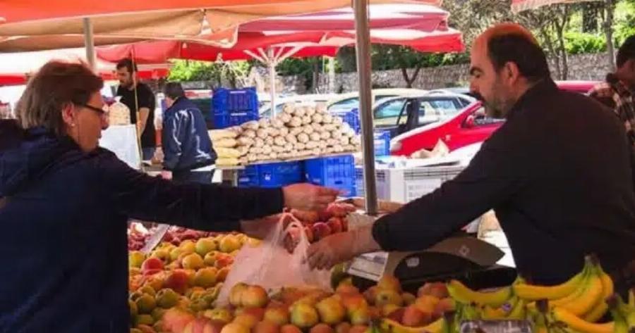 Λαϊκές αγορές: Ξεκινούν πανελλαδική απεργία επ’ αόριστον από τις 7 Ιανουαρίου