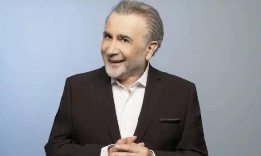 «Όλοι οι άλλοι τρώνε τη σκόνη του»: Η αποθέωση των τηλεθεατών στον Λαζόπουλο για την επιστροφή του – Ζαλίζουν τα νούμερα τηλεθέασης