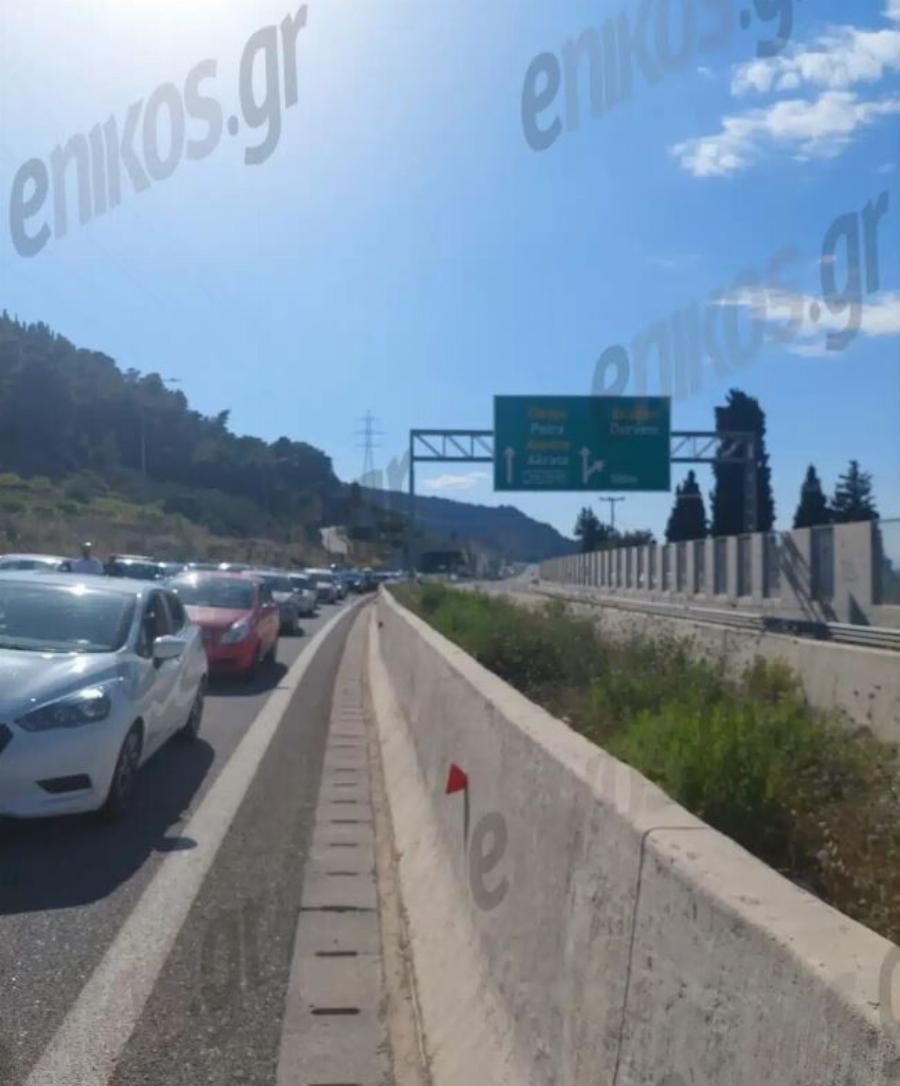 Φωτιά τώρα μέσα σε τούνελ – Πανıκός στην εθνική οδό