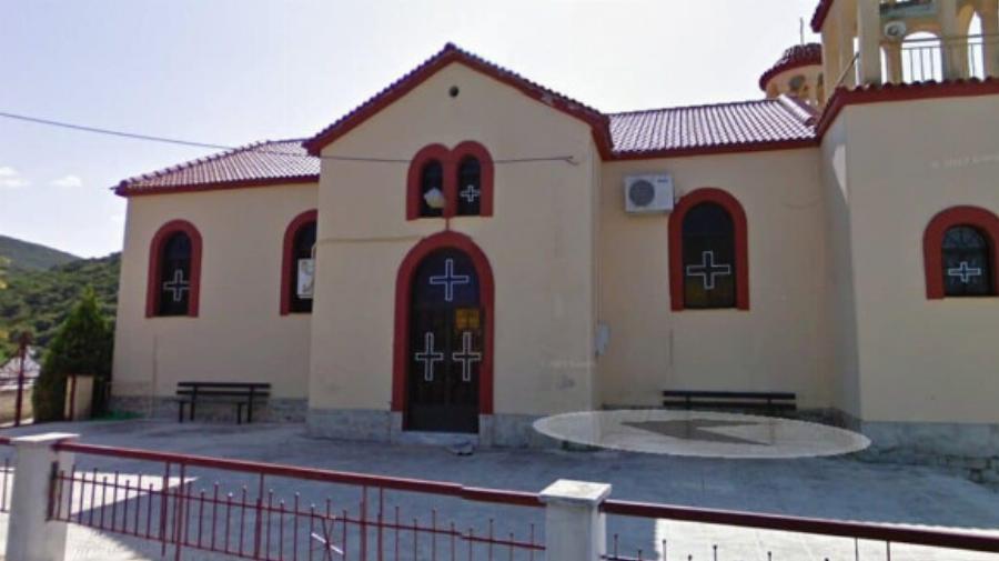 Άνδρας εισέβαλε σε εκκλησία και προκάλεσε ζημιές γιατί το μικρόφωνο του παπά τού ξύπνησε το μωρό