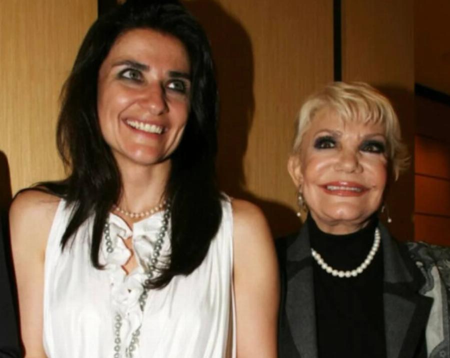 Μαχήτρια η Μαρινέλλα μέσα στο νοσοκομείο – Είπε τις πρώτες 6 λέξεις στην κόρη της