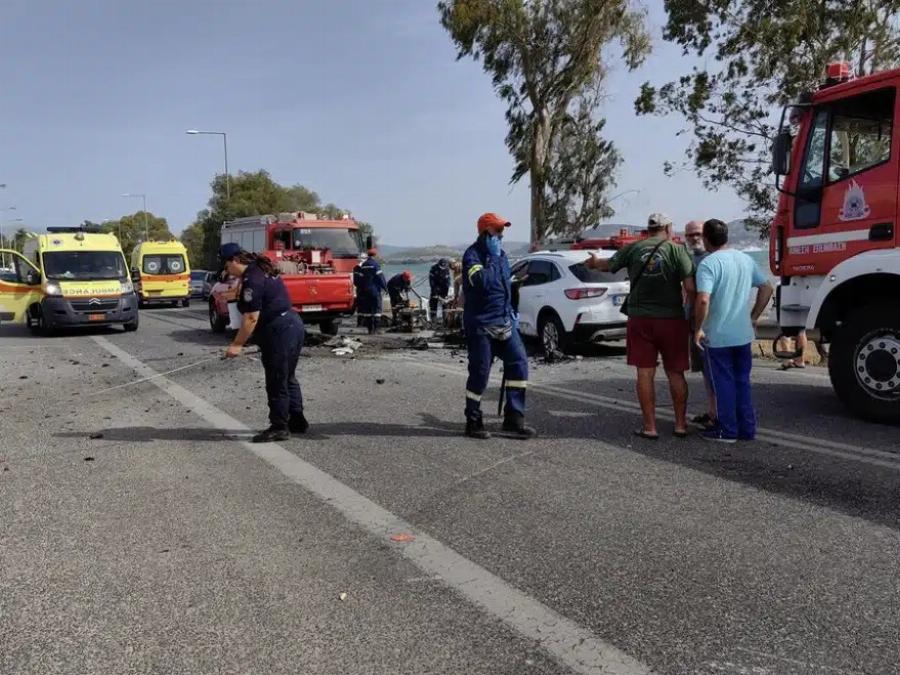 Παναγιά Μου: Ένας νεκρoς και τρεις τραυματίες έπειτα από τη σύγκρουση τριών οχημάτων